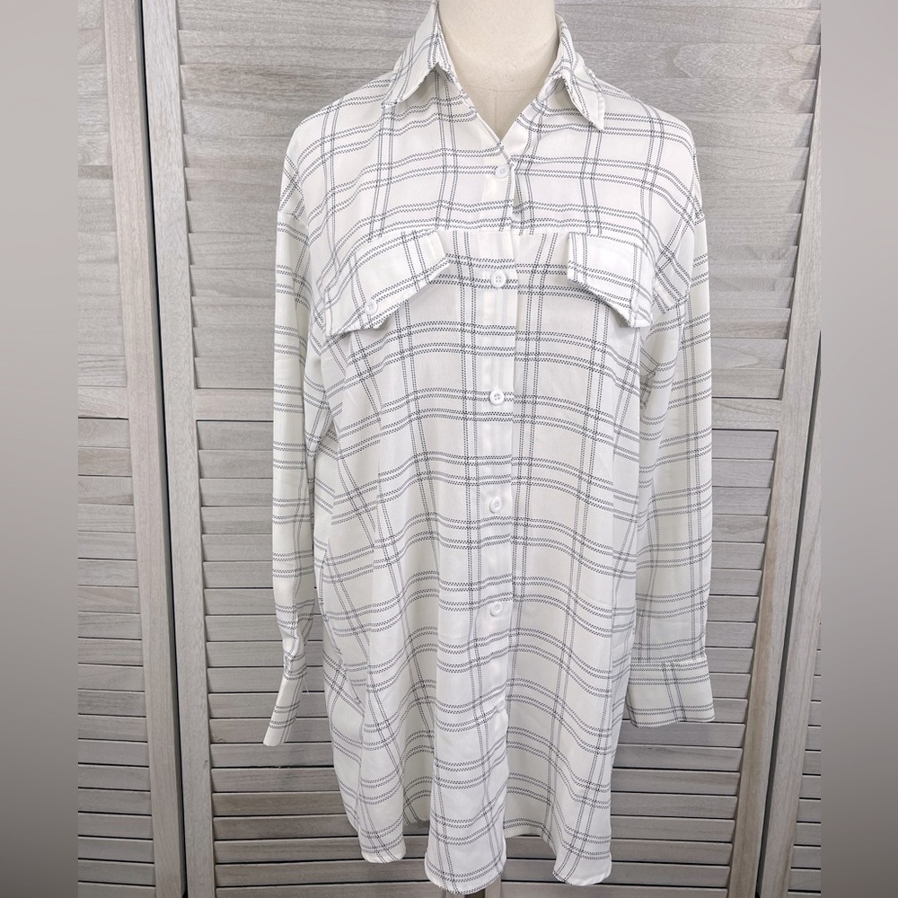 PRETTY LITTLE THING Oversized Button Down B&W Windowpane Check Lightweight-8